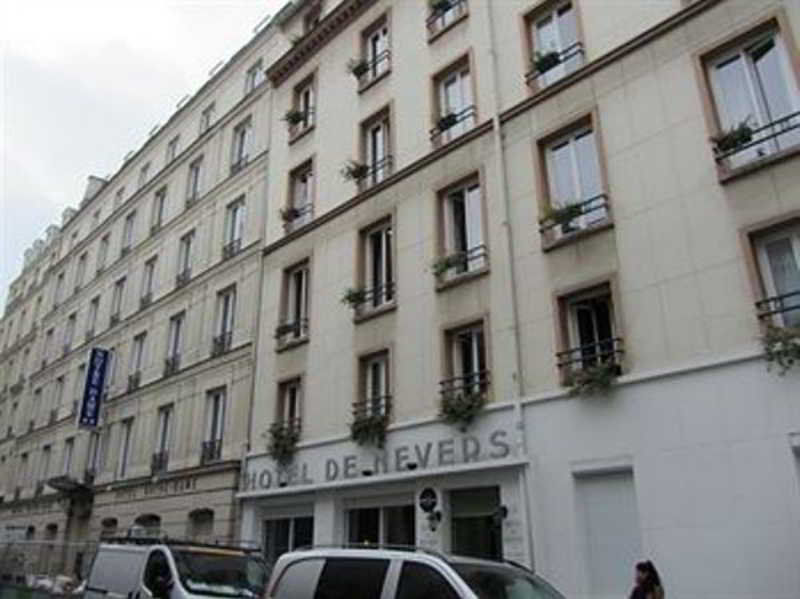 Hotel De Nevers Ольне-су-Буа Экстерьер фото
